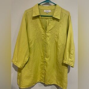 Chartreuse August Silk options button down shirt. Size 1X Linen 100%